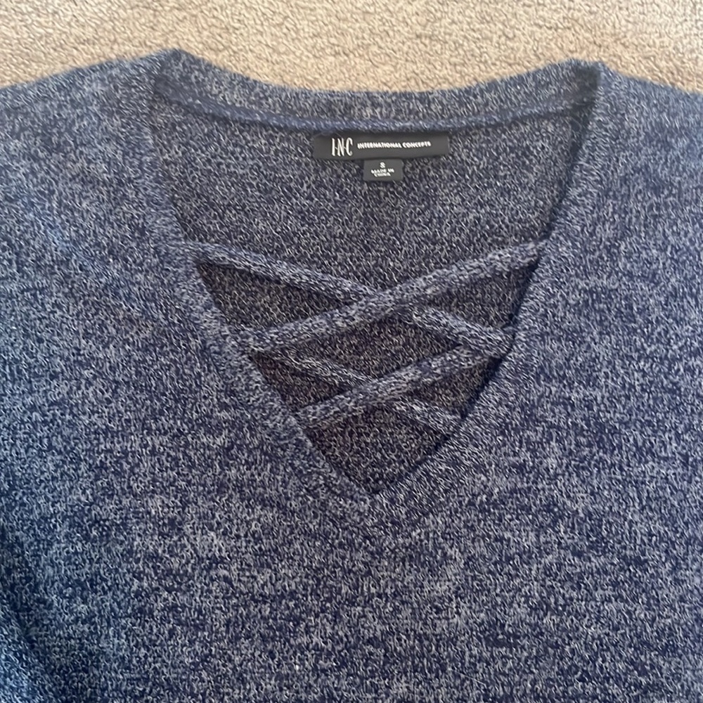 I•N•C Women’s  Sweater ~ size small